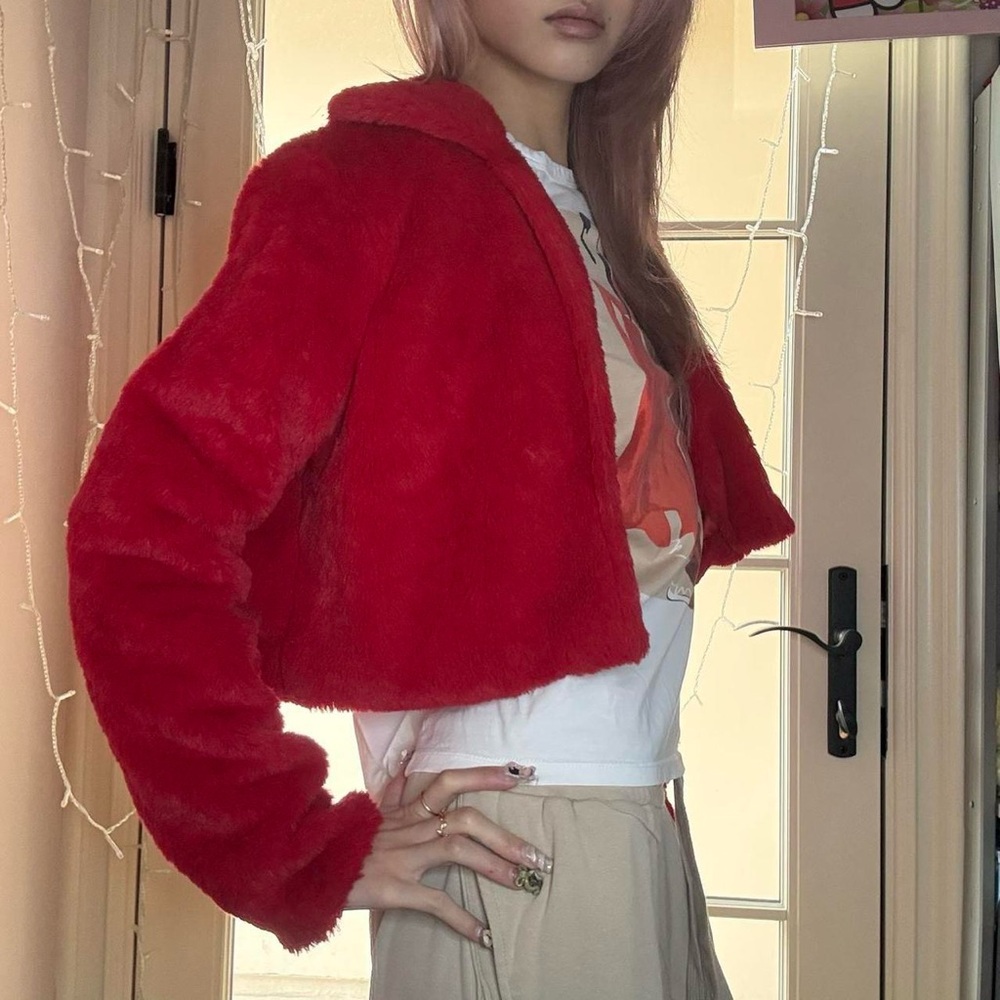 Pretty Little Thing Red Furry Cropped Coat in UK 6 (US 2)